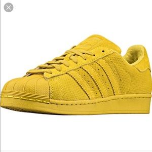 ADIDAS SUPERSTARS LIKE NEW